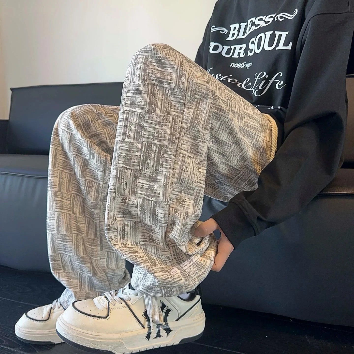 Men’s Plus Size Pants – Loose Fit & Trendy Straight Cut